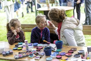 Kinderschminken in der Langen Nacht der Kunst 2017